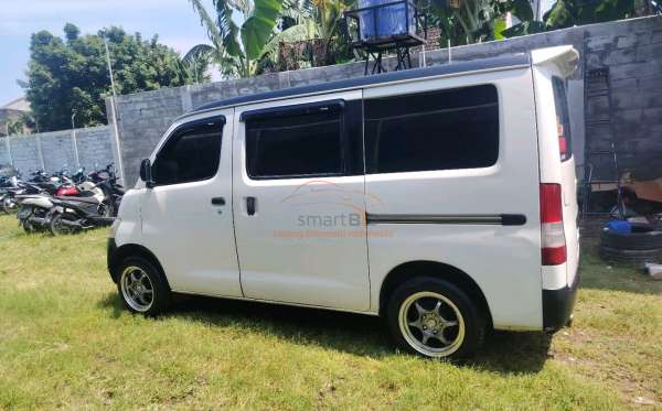DAIHATSU GRAN MAX 1.3 D