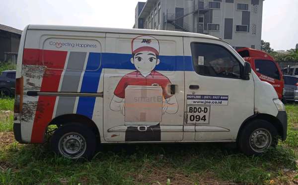 DAIHATSU GRAN MAX BLIND VAN