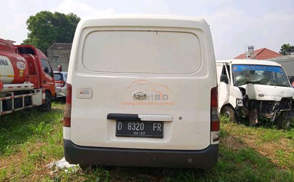 DAIHATSU GRAN MAX BLIND VAN