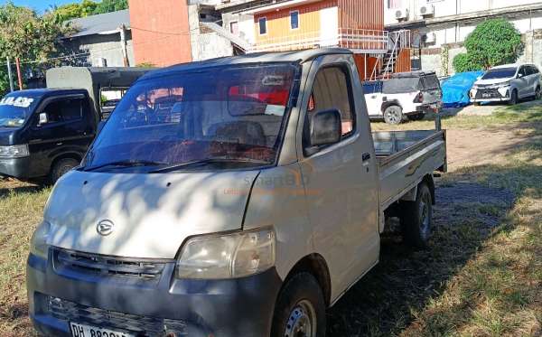 DAIHATSU GRAN MAX PICK-UP