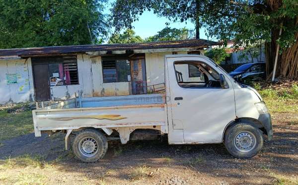 DAIHATSU GRAN MAX PICK-UP