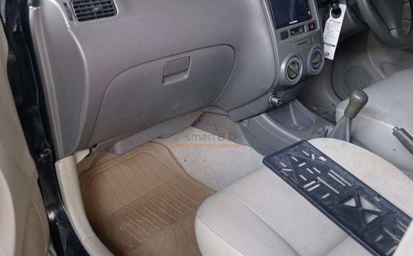 DAIHATSU XENIA