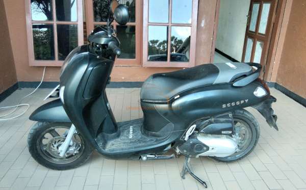 HONDA  SCOOPY