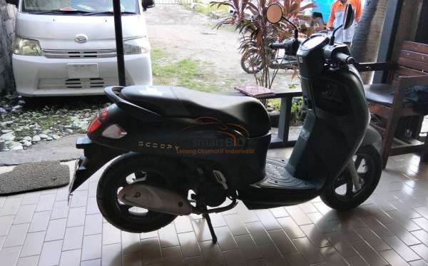 HONDA  SCOOPY