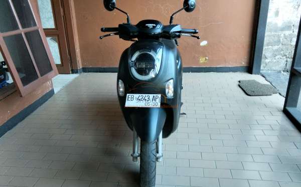 HONDA  SCOOPY