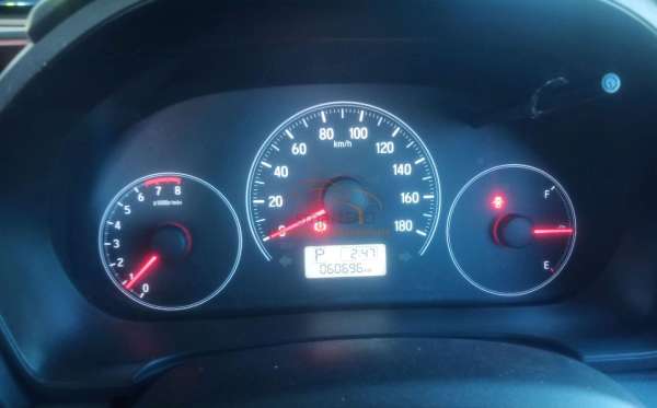 HONDA  BRIO  SATYA E