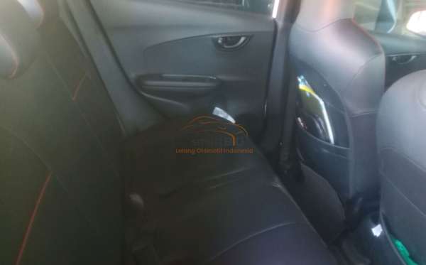 HONDA  BRIO  SATYA E