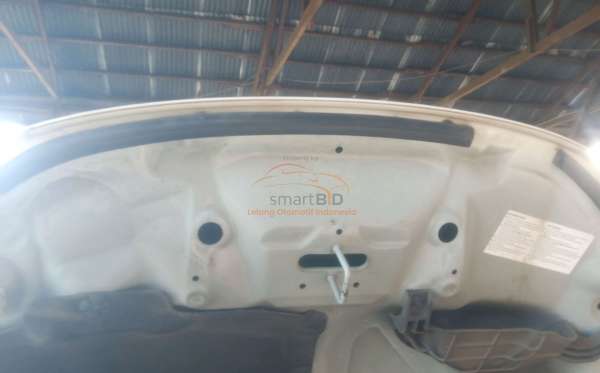 HONDA  BRIO  SATYA E