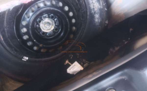 HONDA  BRIO  SATYA E