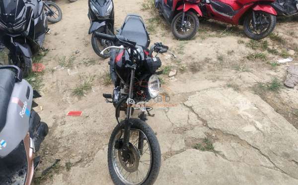 HONDA CB 150 Verza