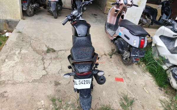 HONDA CB 150 Verza