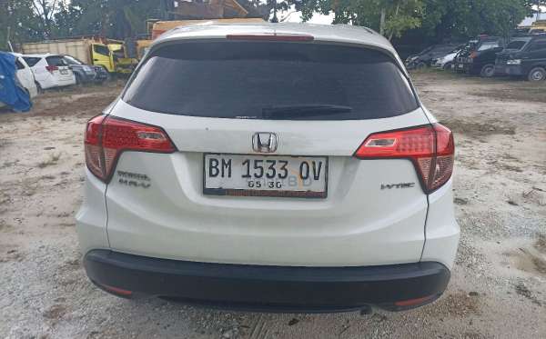 HONDA HRV RU1 1.5 E