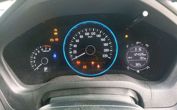 HONDA HRV RU1 1.5 E