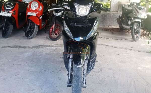 HONDA REVO