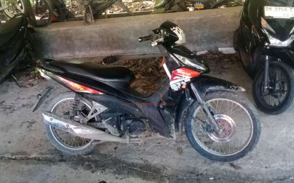 HONDA REVO