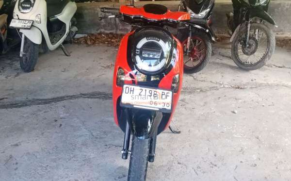 HONDA  SCOOPY