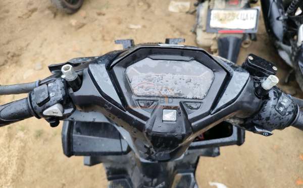 HONDA  VARIO 160