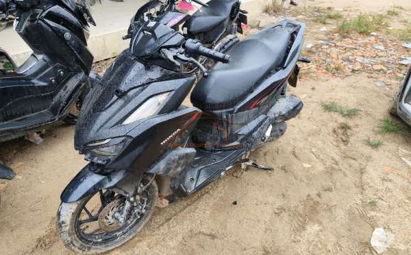 HONDA  VARIO 160