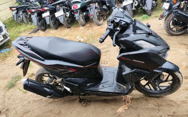 HONDA  VARIO 160