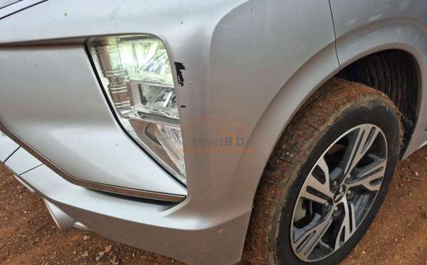 MITSUBISHI  XPANDER  1.5L