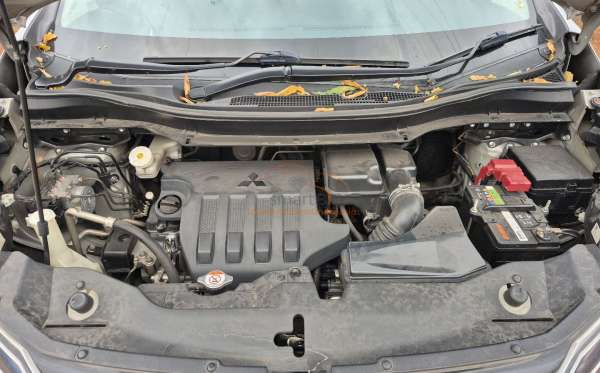 MITSUBISHI  XPANDER  1.5L