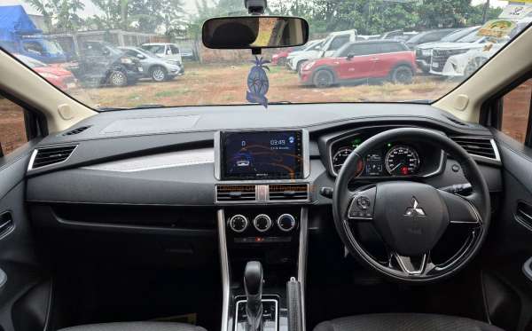 MITSUBISHI  XPANDER  1.5L