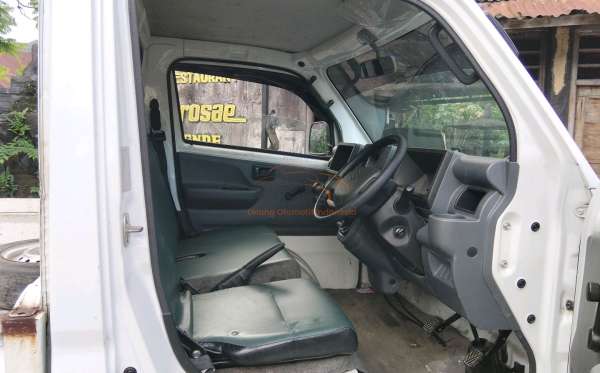SUZUKI CARRY