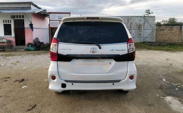 TOYOTA AVANZA