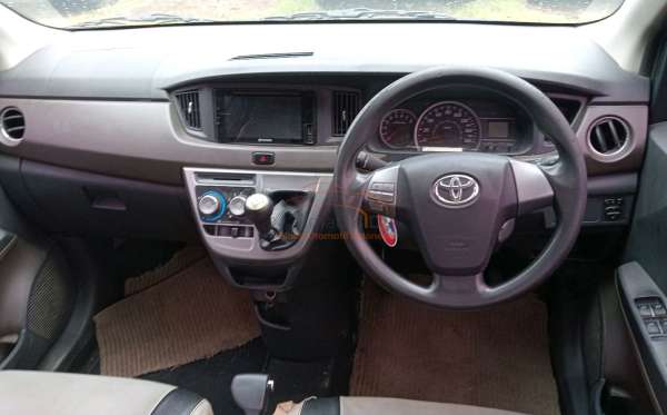 TOYOTA  CALYA  1.2 G M/T