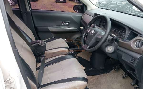 TOYOTA  CALYA  1.2 G M/T