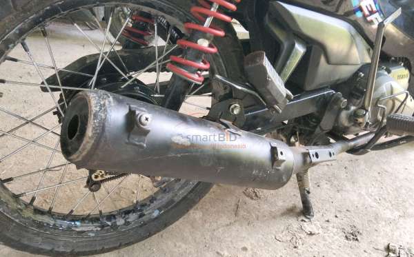 YAMAHA  JUPITER Z1