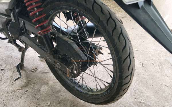 YAMAHA  JUPITER Z1