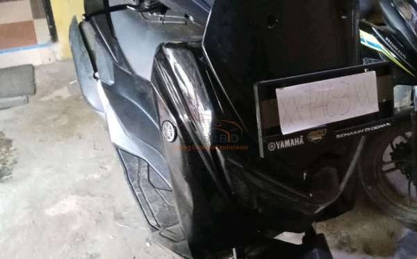 YAMAHA  NMAX