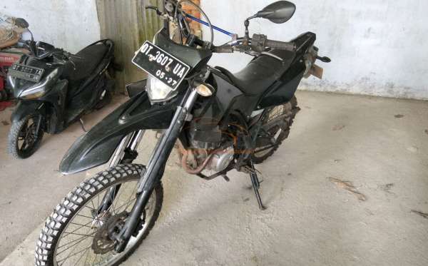 YAMAHA WR