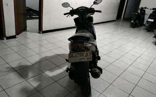 YAMAHA  XEON