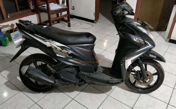 YAMAHA  XEON