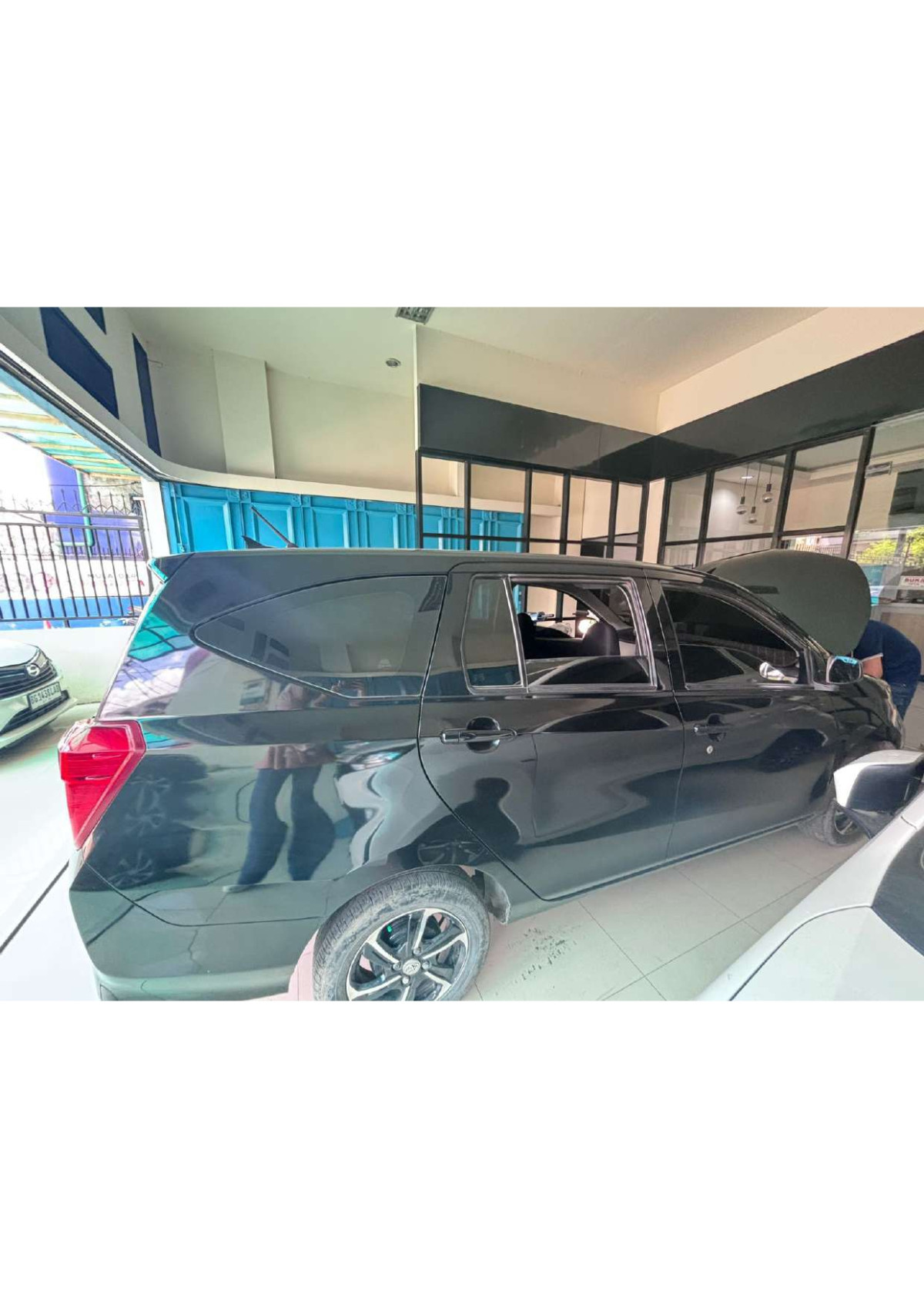 DAIHATSU  SIGRA  D