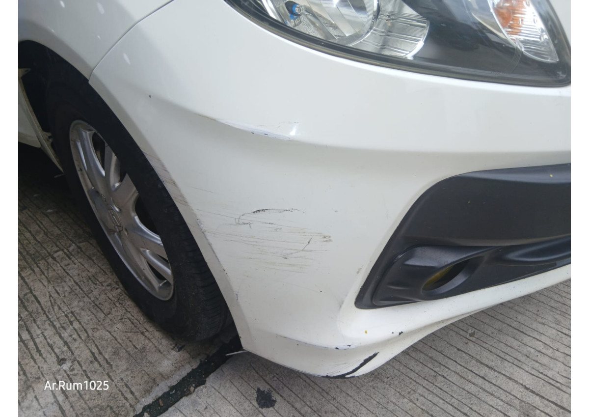 HONDA  BRIO  DD2 1.3 E