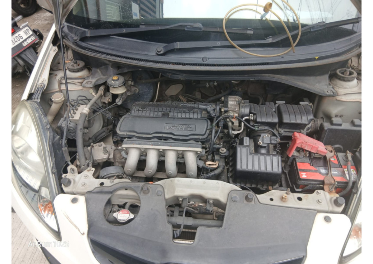 HONDA  BRIO  DD2 1.3 E
