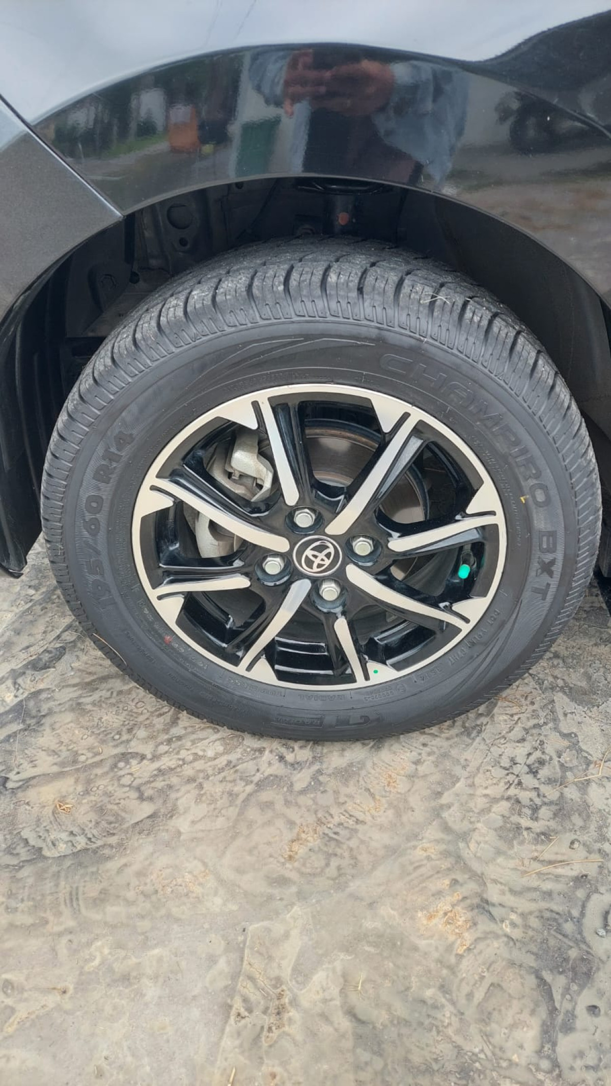 TOYOTA  CALYA  1.2 G M/T