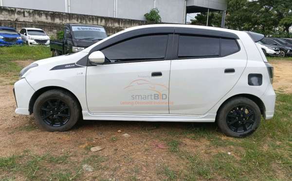 DAIHATSU AYLA