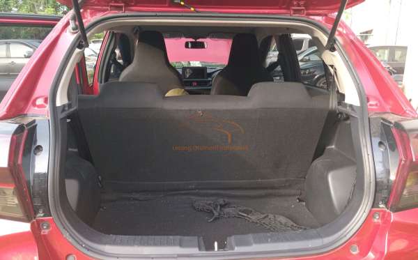 DAIHATSU AYLA 1.2R