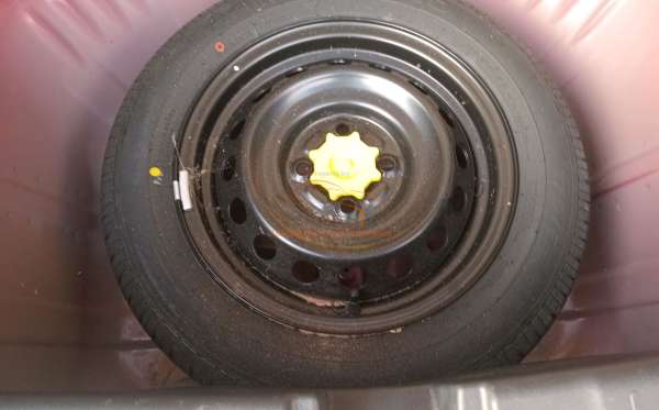 DAIHATSU AYLA 1.2R