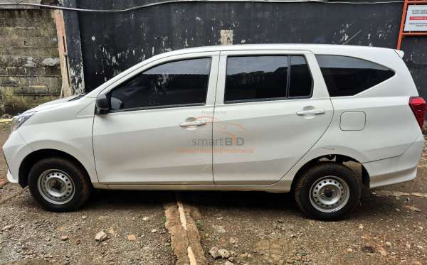 DAIHATSU SIGRA D