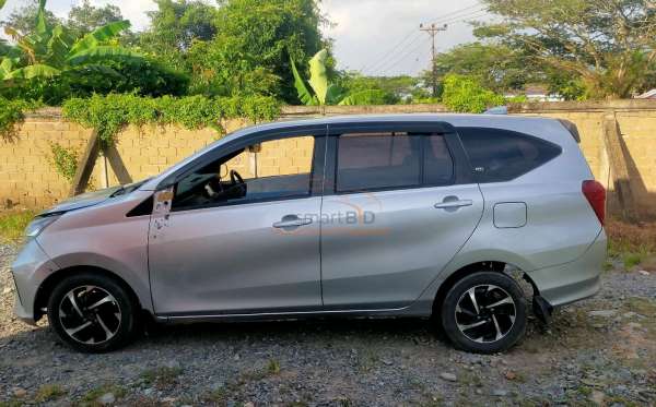 DAIHATSU SIGRA R