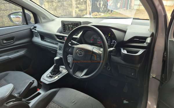DAIHATSU XENIA X