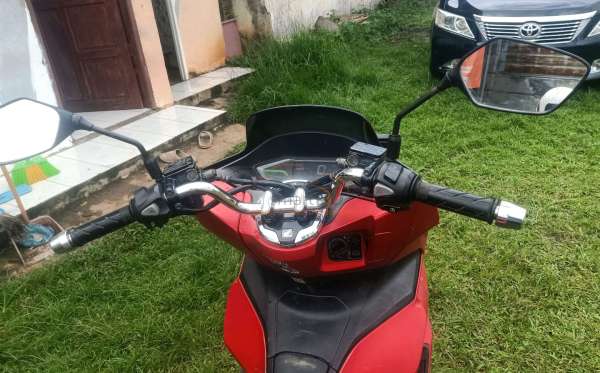 HONDA PCX 160