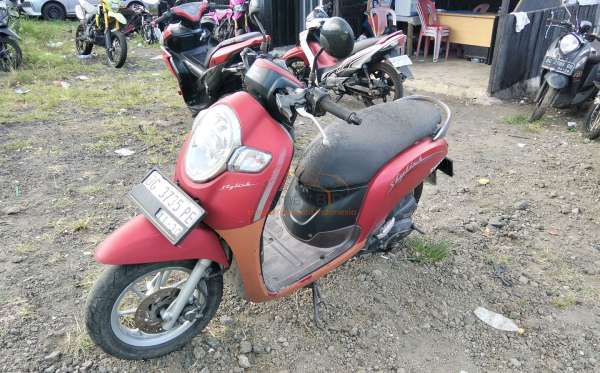 HONDA SCOOPY