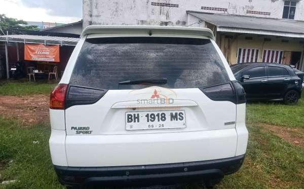MITSUBISHI PAJERO SPORT 2.5 HP (4X2) A/T