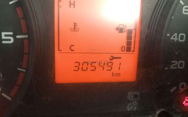 MITSUBISHI DC HDX 4X4